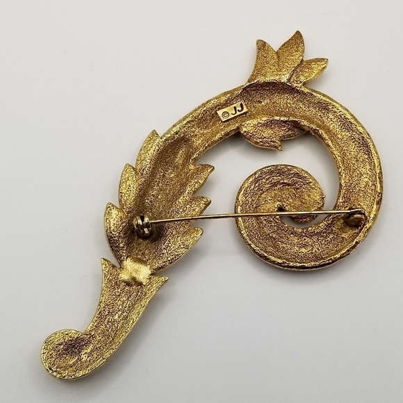 Vintage Signed JJ Gold Tone Art Deco Swirl Feather Leaf Brooch Bar Pin Ornate - Picture 10 of 15